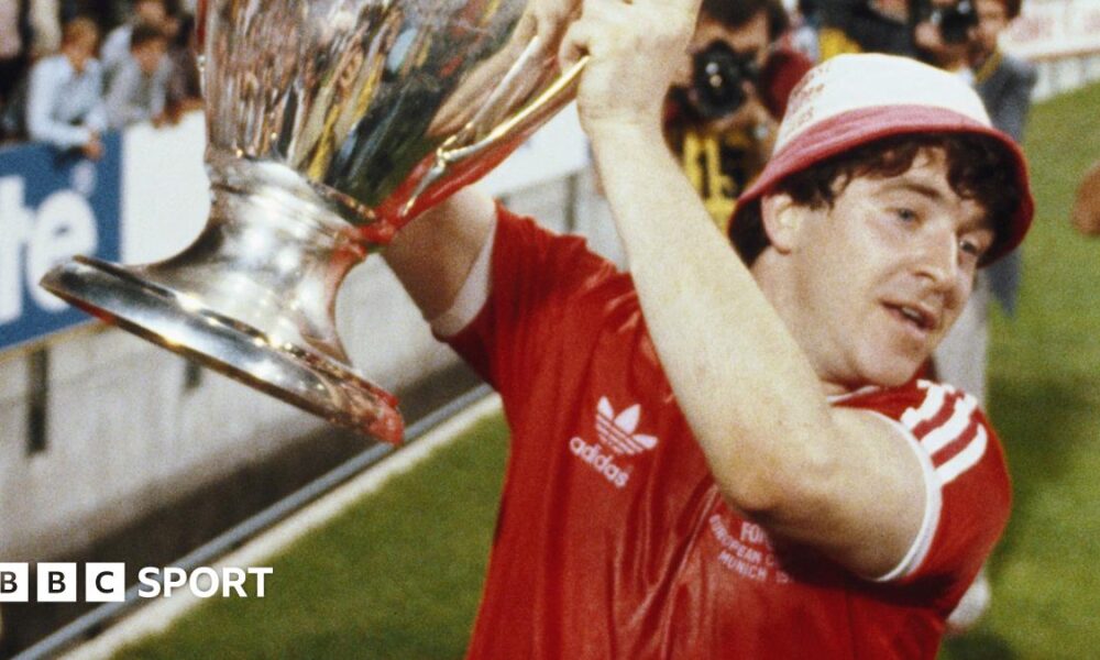 John Robertson lifts the European Cup