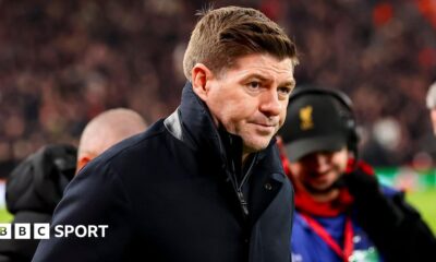 Former Liverpool captain Steven Gerrard looking dejected.