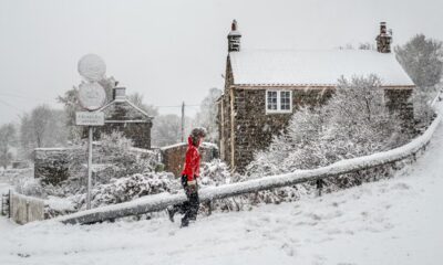 Heavy snow set to hit UK as Met Office issues New Year weather warning