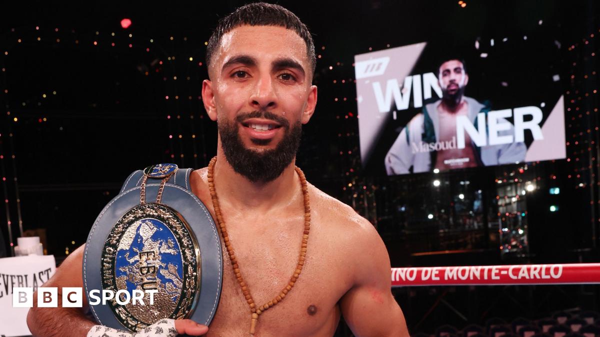 Shabaz Masoud poses with his European super-bantamweight title belt