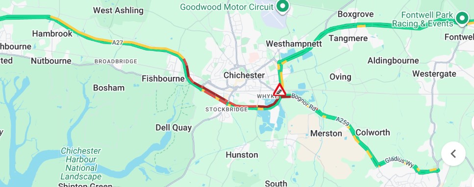 LIVE: Chaos as flooding results in lane closure on B2145 and A259 with "severe delays" on A27 as a result
