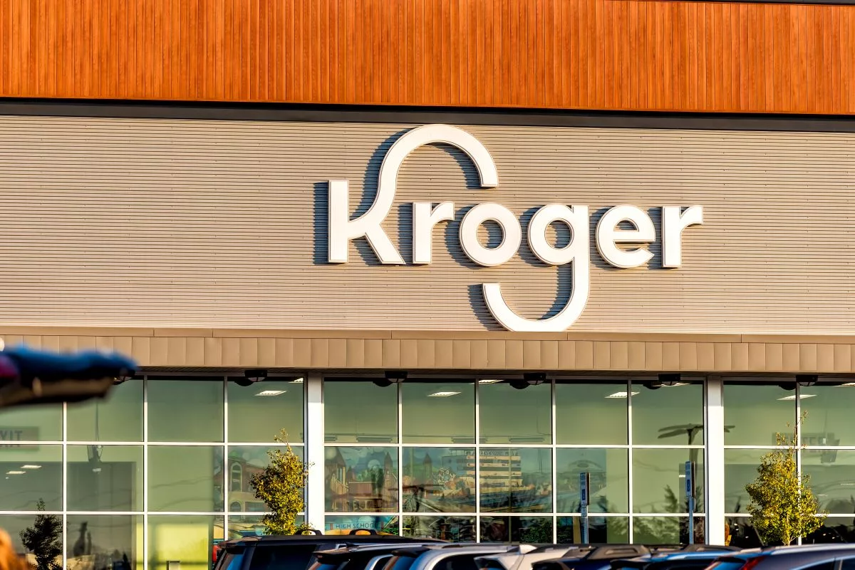 Kroger becomes keener on brick-and-mortar