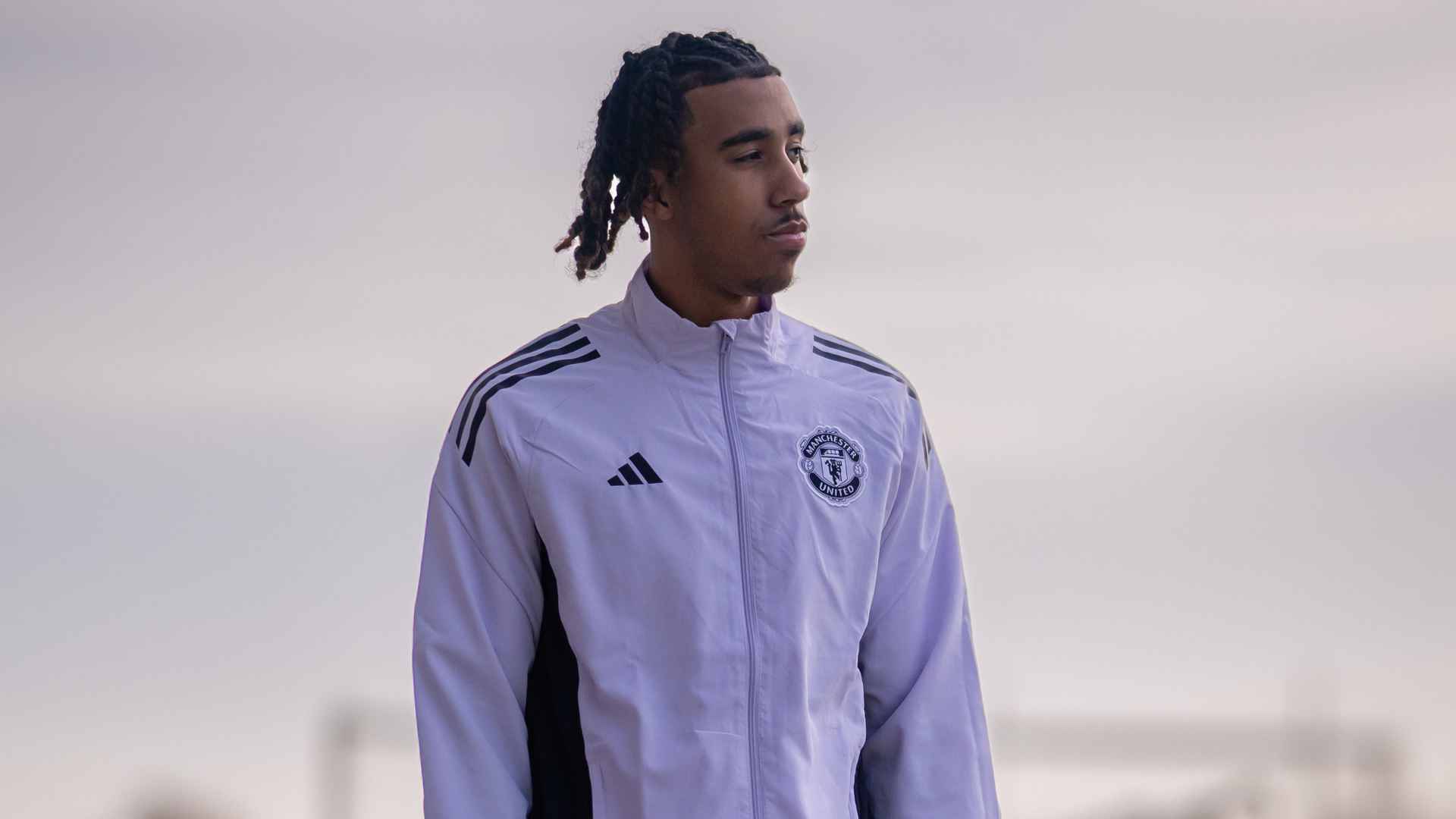 Leny Yoro discusses facing former teammates ahead of Man Utd v Bournemouth | 15 December 2025