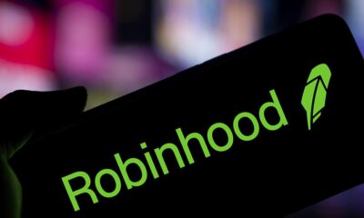 Robinhood Stock Makes Bullish Move In Volatile Base
