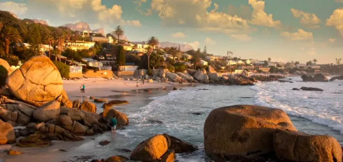 CAPE TOWN Is Famous For All-Year-Round Frivolities, But CHRISTMAS Comes But Once A Year