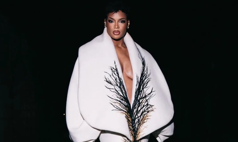 Didi Stone Wears Ivory Sculptural Stephane Rolland Haute Couture Gown to Time France Event