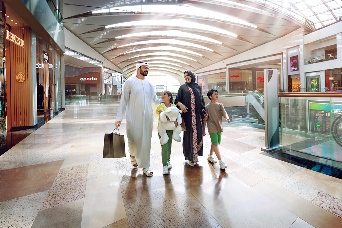 UAE shoppers high demand for iPhones, sofas and laptops ahead of holiday season - report