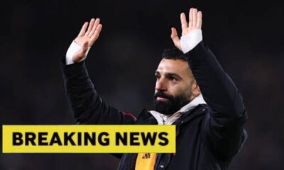Mohamed Salah of Liverpool waves to the fans at full time during the Premier League match between Leeds United and Liverpool at Elland Road