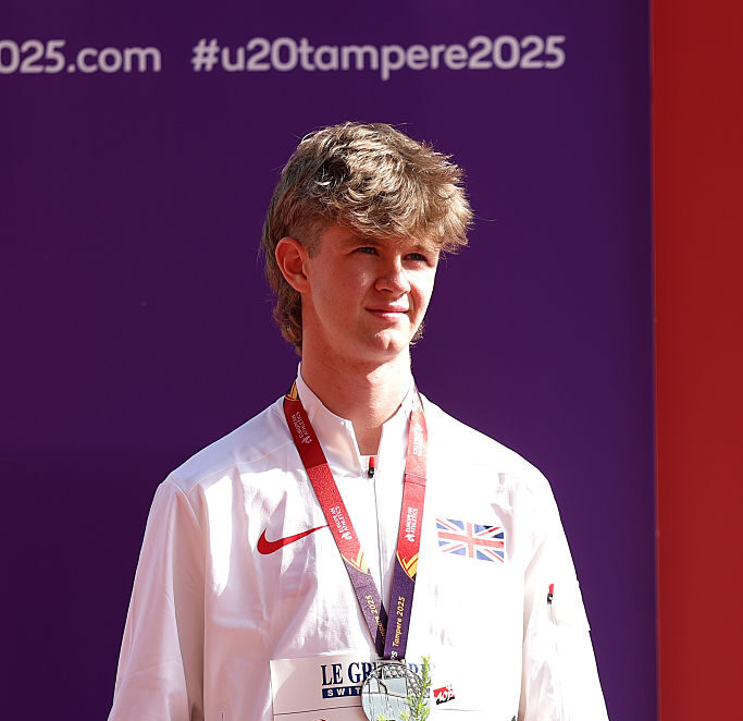 Tom Waterworth shows his staying power