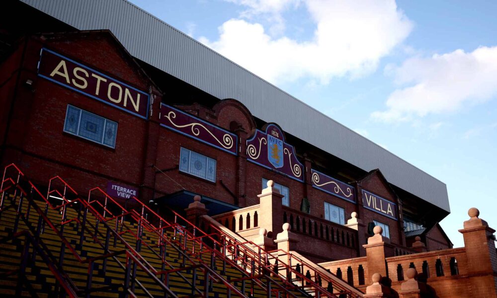 Which kit are Man Utd wearing at Aston Villa on Sunday?