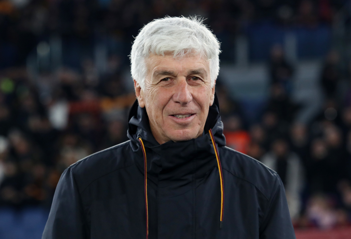 ROME, ITALY - DECEMBER 15: Gian Piero Gasperini, Head Coach of AS Roma, looks on prior to the Serie A match between AS Roma and Como 1907 at Stadio Olimpico on December 15, 2025 in Rome, Italy. (Photo by Paolo Bruno/Getty Images)