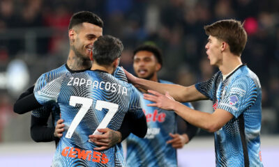 BERGAMO, ITALY - DECEMBER 13: Gianluca Scamacca of Atalanta (L) celebrates scoring his team