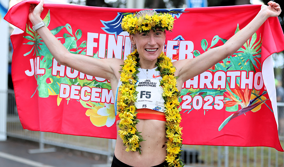 Calli Hauger-Thackery wins at rainy JAL Honolulu Marathon