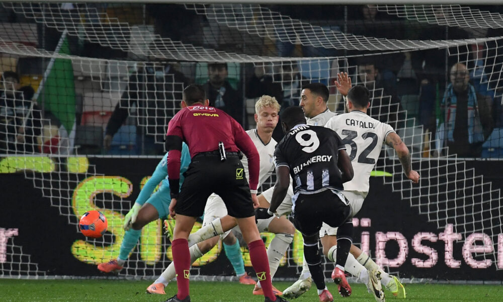 UDINE, ITALY - DECEMBER 27: Keinan Davis of Udinese Calcio scores a first goal during the Serie A match between Udinese Calcio and SS Lazio at Stadio Friuli on December 27, 2025 in Udine, Italy. (Photo by Marco Rosi - SS Lazio/Getty Images)
