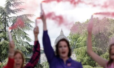 Vatican commission says 'no' to women as Catholic deacons