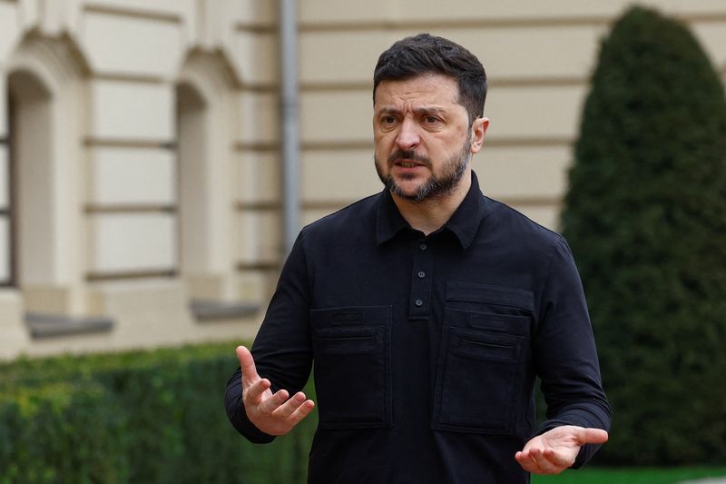 Zelenskiy says he had "substantive" phone call with U.S. special envoy Witkoff