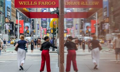 Wells Fargo hiring spree fuels investment banking ambitions