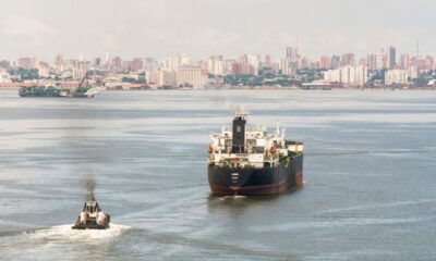 Trump orders 'blockade' of sanctioned oil tankers leaving, entering Venezuela
