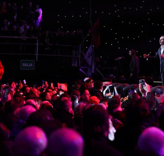 Kosovo votes in bid to end year-long political impasse