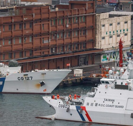 Taiwan stays on high alert as Chinese ships pull back after massive drills