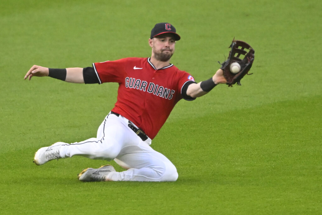 Royals To Sign Lane Thomas