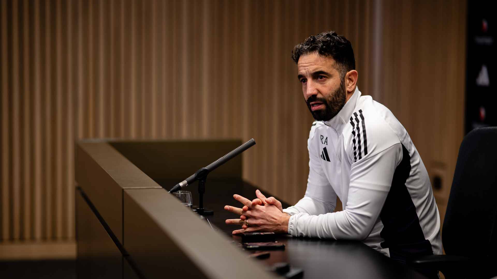 Ruben Amorim delivers team news for Aston Villa | 21 December