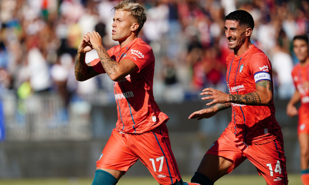 CAGLIARI, ITALY - SEPTEMBER 13: Mattia Felici of Cagliari Calcio celebrates after scoring his first goal during the Serie A match between Cagliari Calcio and Parma Calcio 1913 at Stadio Sant
