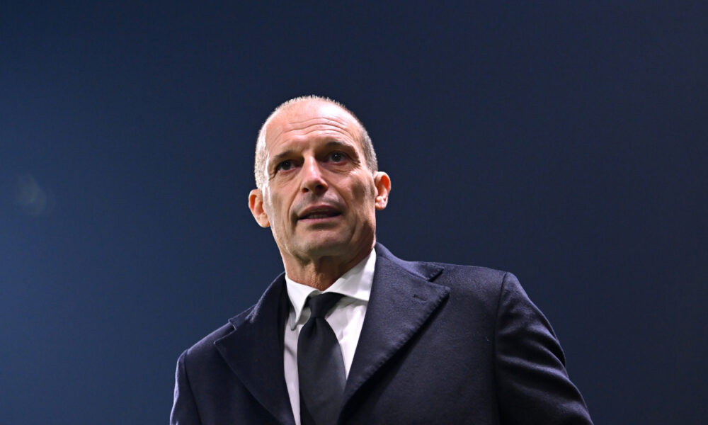 PARMA, ITALY - NOVEMBER 08: Massimiliano Allegri, Head Coach of AC Milan, looks on prior to the Serie A match between Parma Calcio 1913 and AC Milan at Stadio Ennio Tardini on November 08, 2025 in Parma, Italy. (Photo by Alessandro Sabattini/Getty Images)
