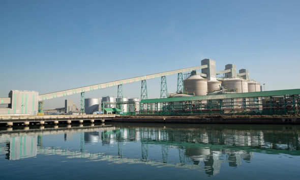 South32 to mothball Mozal aluminium smelter