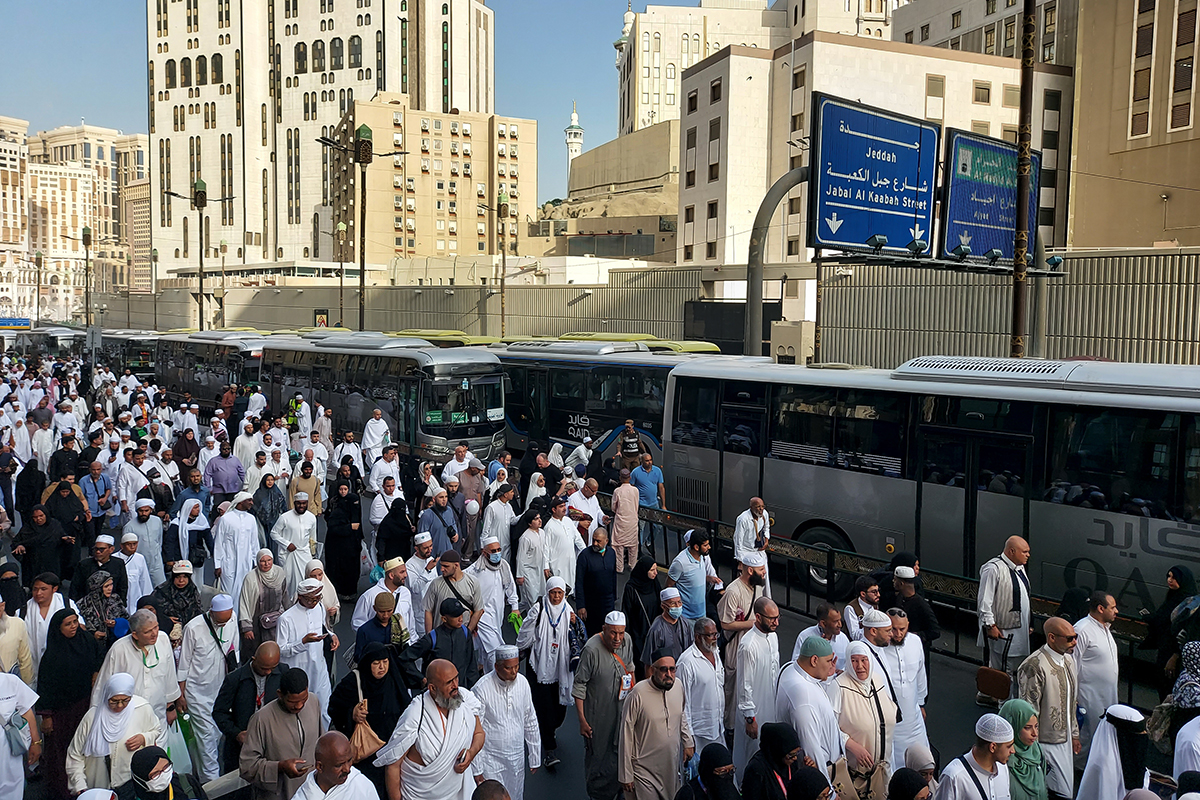 Saudi Arabia's New Regulations for Hajj Buses