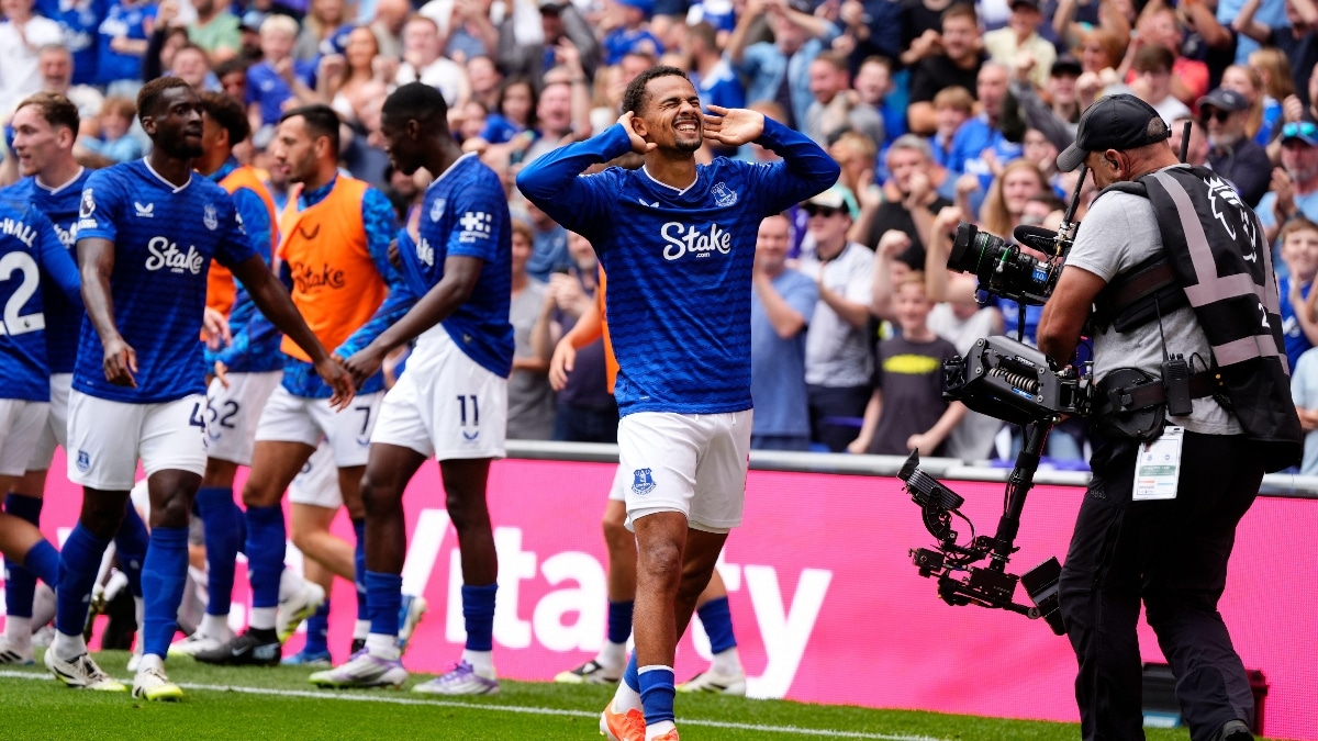 Confirmed team news as Ndiaye starts