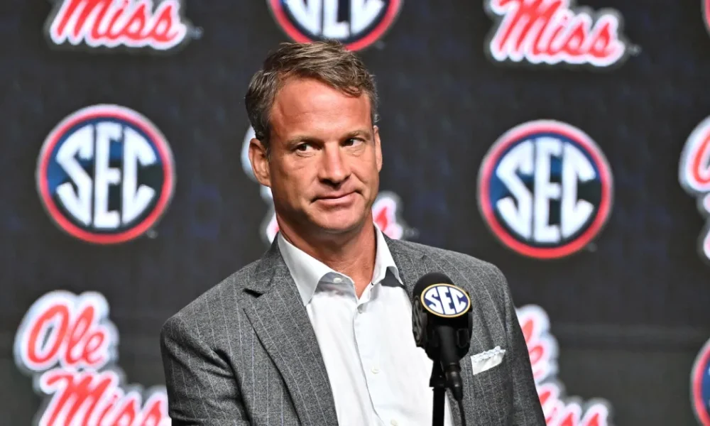 Ole Miss Fans Boo Lane Kiffin After He Decides to Leave Team to Coach LSU