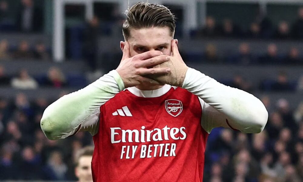 Viktor Gyokeres gets early Christmas present as Arsenal overcome depleted Everton