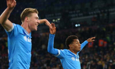 ROME, ITALY - NOVEMBER 30: David Neres of Napoli celebrates scoring his team