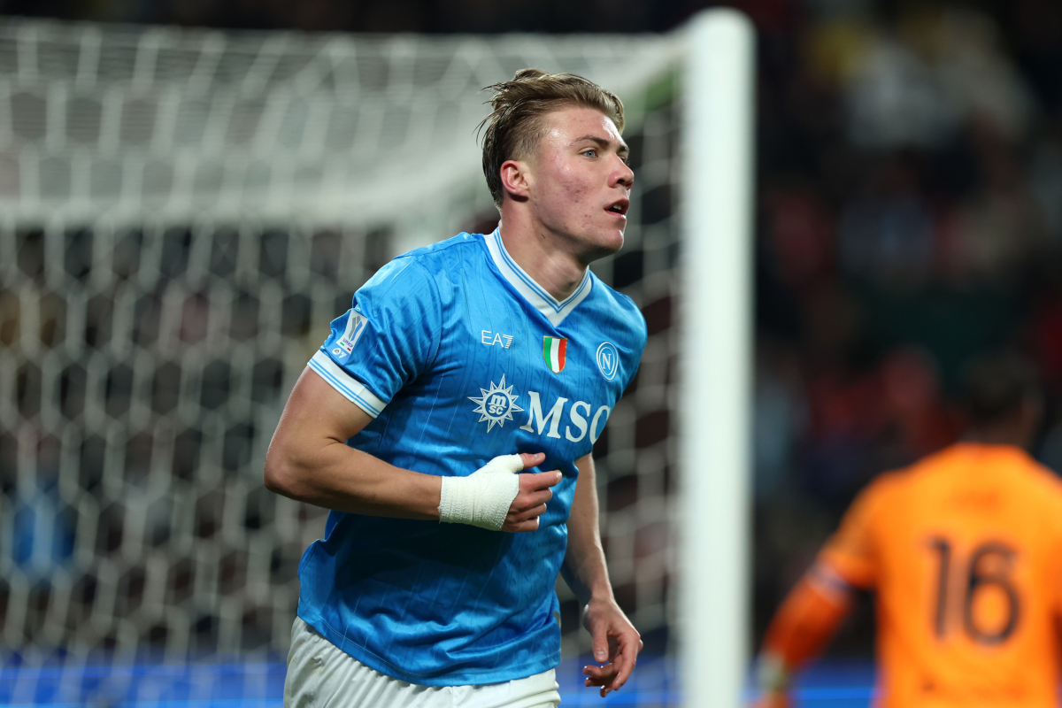 RIYADH, SAUDI ARABIA - DECEMBER 18: Rasmus Hojlund of SSC Napoli celebrates scoring his team