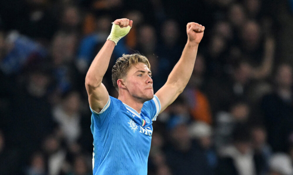 NAPLES, ITALY - DECEMBER 07: Rasmus Hojlund of SSC Napoli celebrates scoring his team