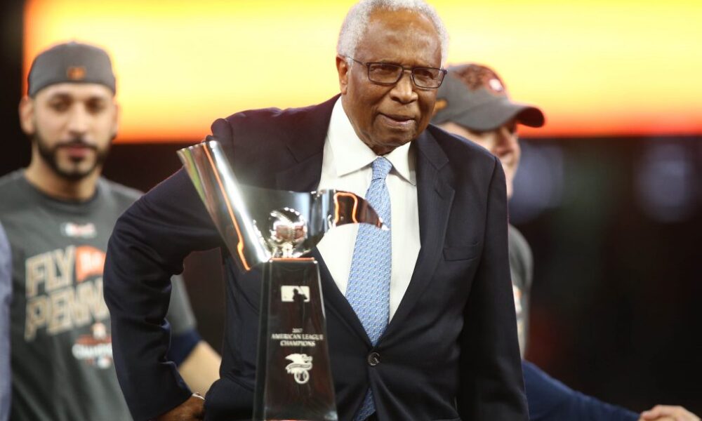 T.R. Sullivan: A Retrospective On The Frank Robinson-Milt Pappas Trade