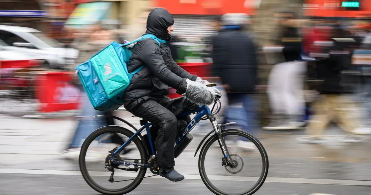 Home Office to deport 60 delivery drivers after mass immigration crackdown | News UK