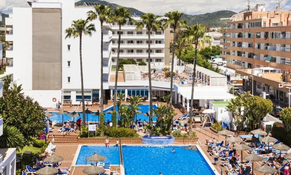 British tourist 'bit and punched' people after playing his music too loud | News World