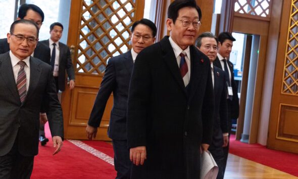 South Korean President Lee returns to presidential palace avoided by predecessor