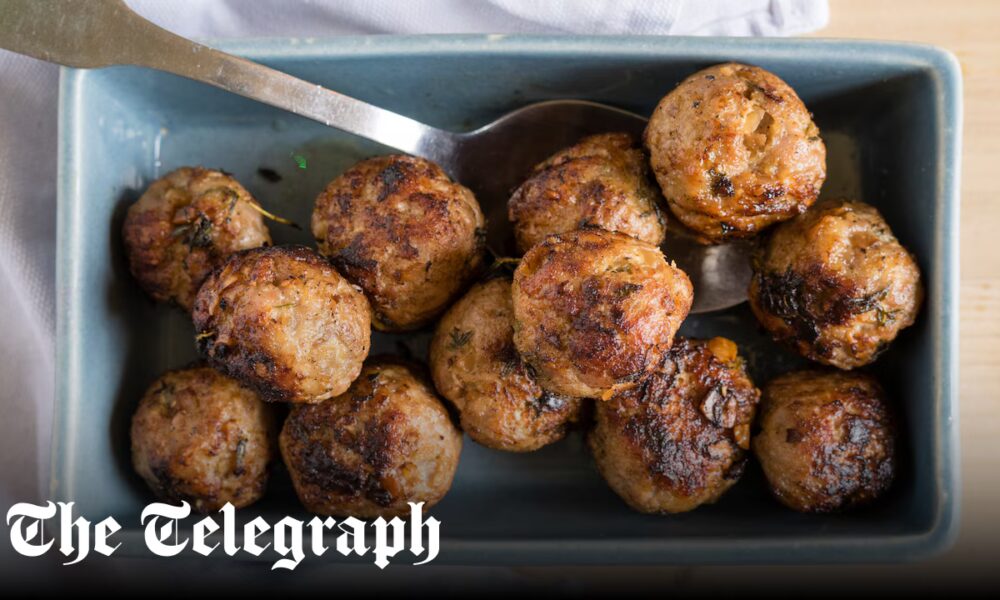 Pork, apple and hazelnut stuffing recipe
