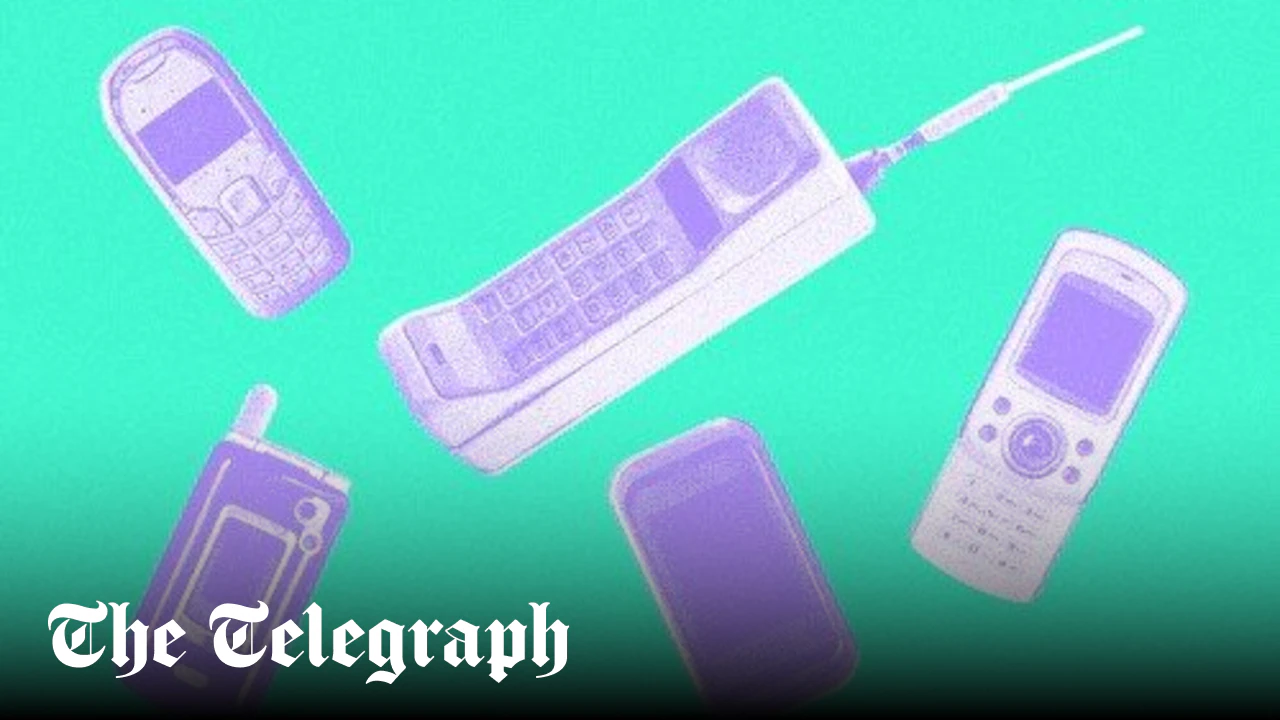 The best dumbphones for a complete digital detox