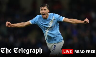 Manchester City cruise past Sunderland to close the gap on Arsenal