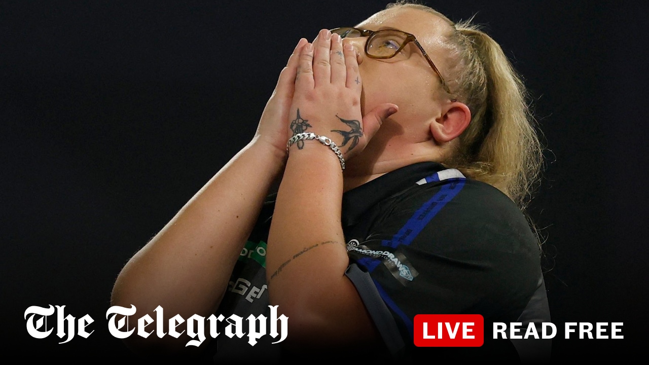 Gurney an obstacle too far for Greaves in battle of the sexes at World Darts Championship