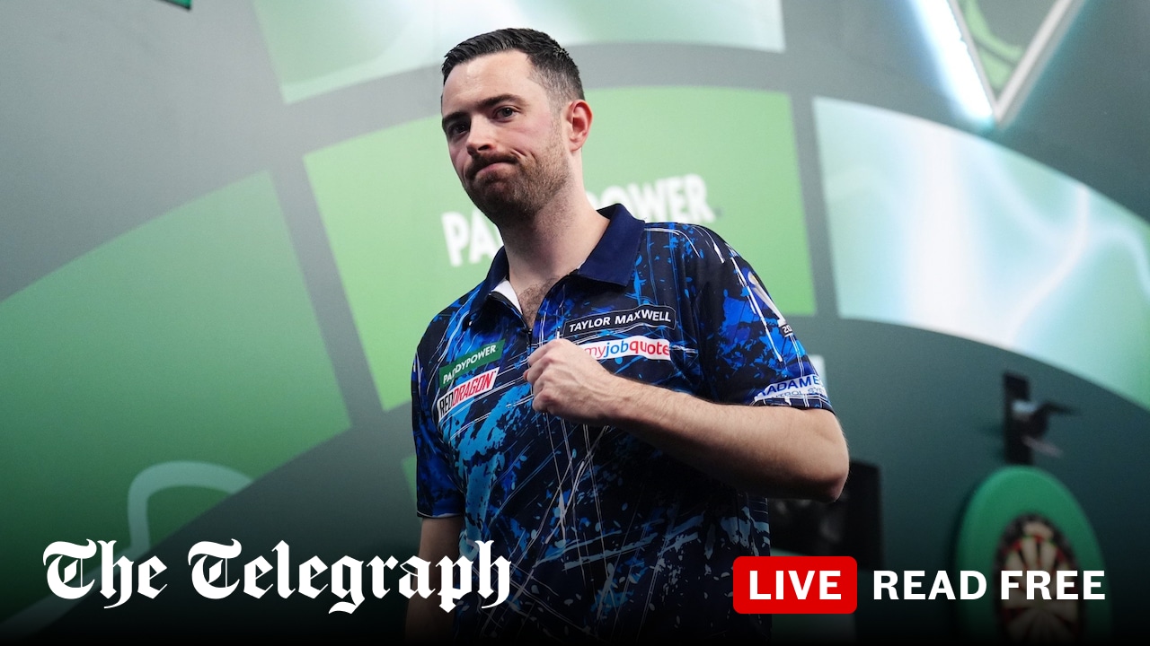 Luke Humphries eases past Paul Lim to make third round of World Darts Championship