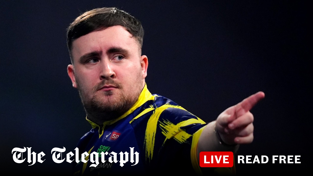 Luke Littler lashes out at crowd for booing after reaching last eight of World Darts Championship