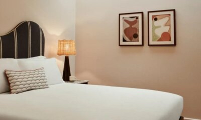 My honest review of The Hoxton's 'hideout room' that has no windows