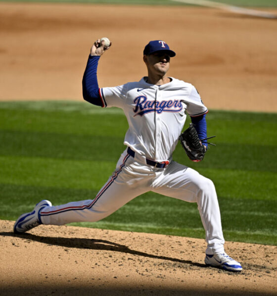 Giants To Sign Tyler Mahle