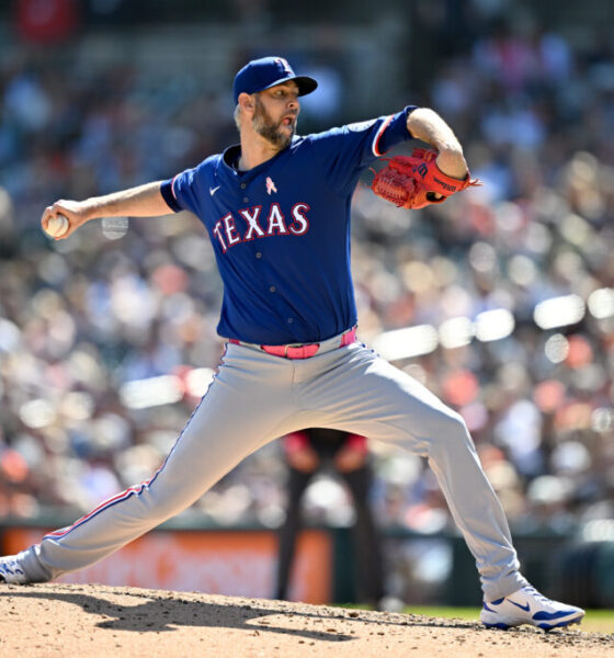 Rangers To Re-Sign Chris Martin