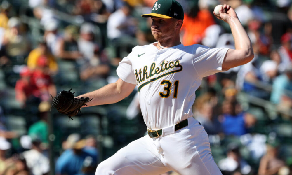 White Sox Sign Sean Newcomb